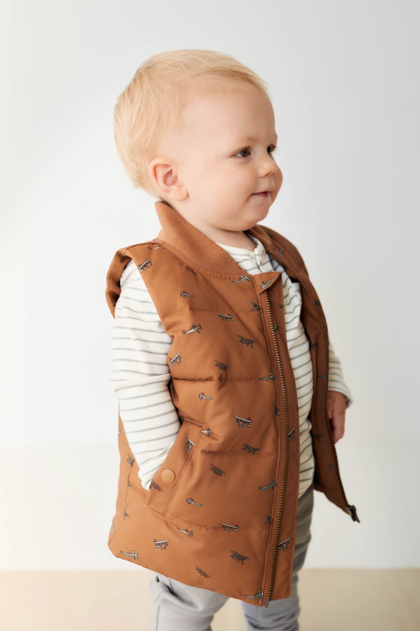 Taylor Vest - Avion Spiced